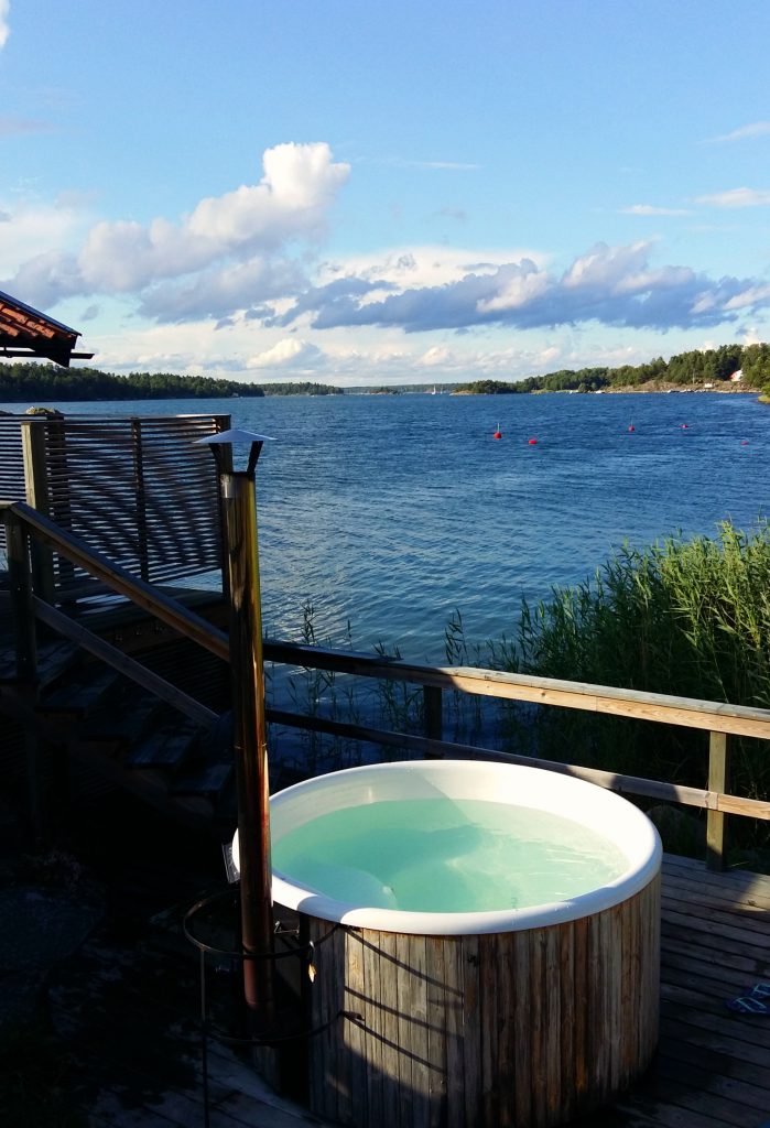 A Hot Tub with a View at A Hot Tub with a View at Djurönäset 
