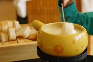 Cheesey Swiss Fondue - Eating in Switzerland on a Budget