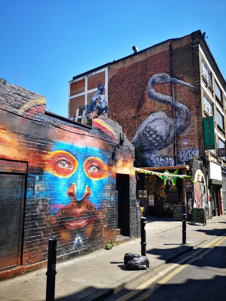 You Can't Miss this Street Art in London