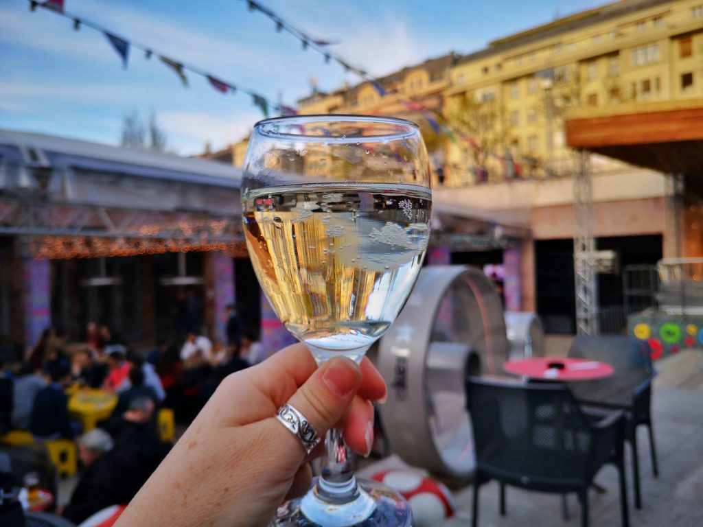 Cheers! Or should I say egészségedre