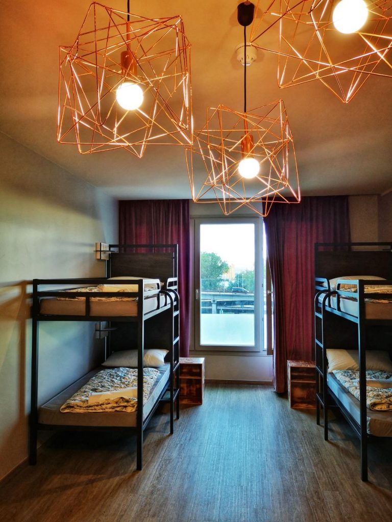 A 6 Bed Dorm in Wombat's Venice