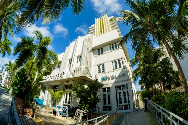 Explore Art Deco Buildings in Miami for Free