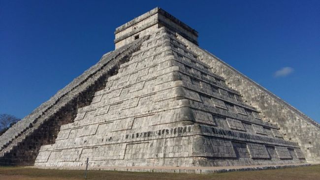 El Castillo Pyramid at Chichen Itza - Chichen Itza vs Tulum Mayan Ruins in Mexico