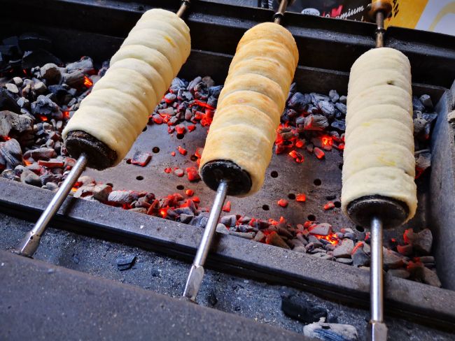 Chimney Cakes are a Tourists Favourite Food in Prague
