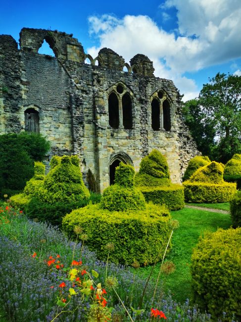 Wenlock Priory Ruins and Gardens - Things to do near Ludlow