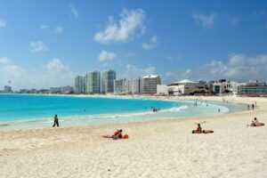 The Beach at Cancun - Backpackers Guide to Backpacking Cancun Mexico