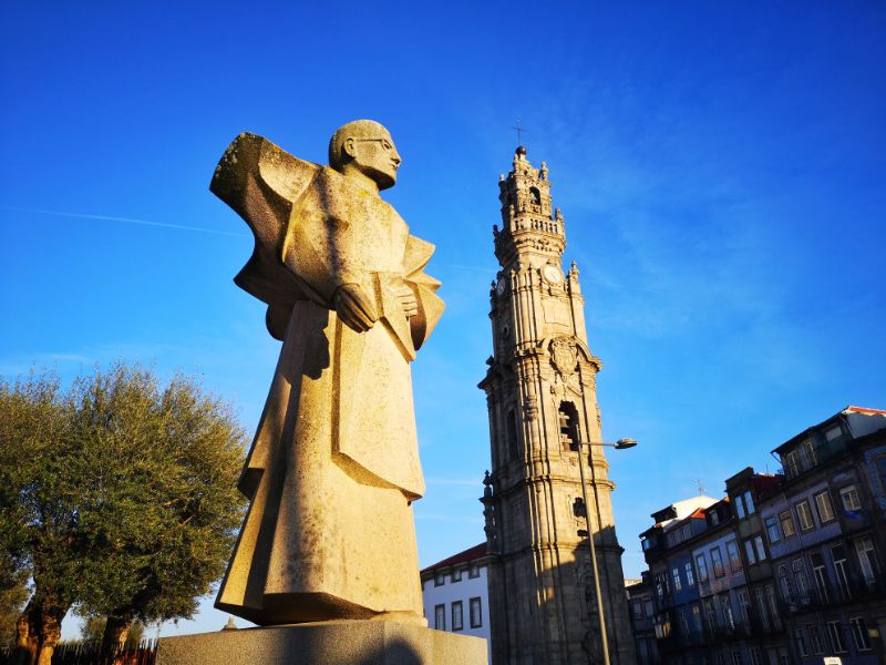 the Clérigos Tower in Porto