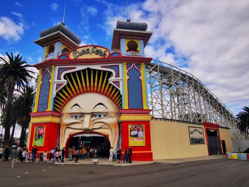Luna Park in St Kilda - How to Visit Melbourne for Free